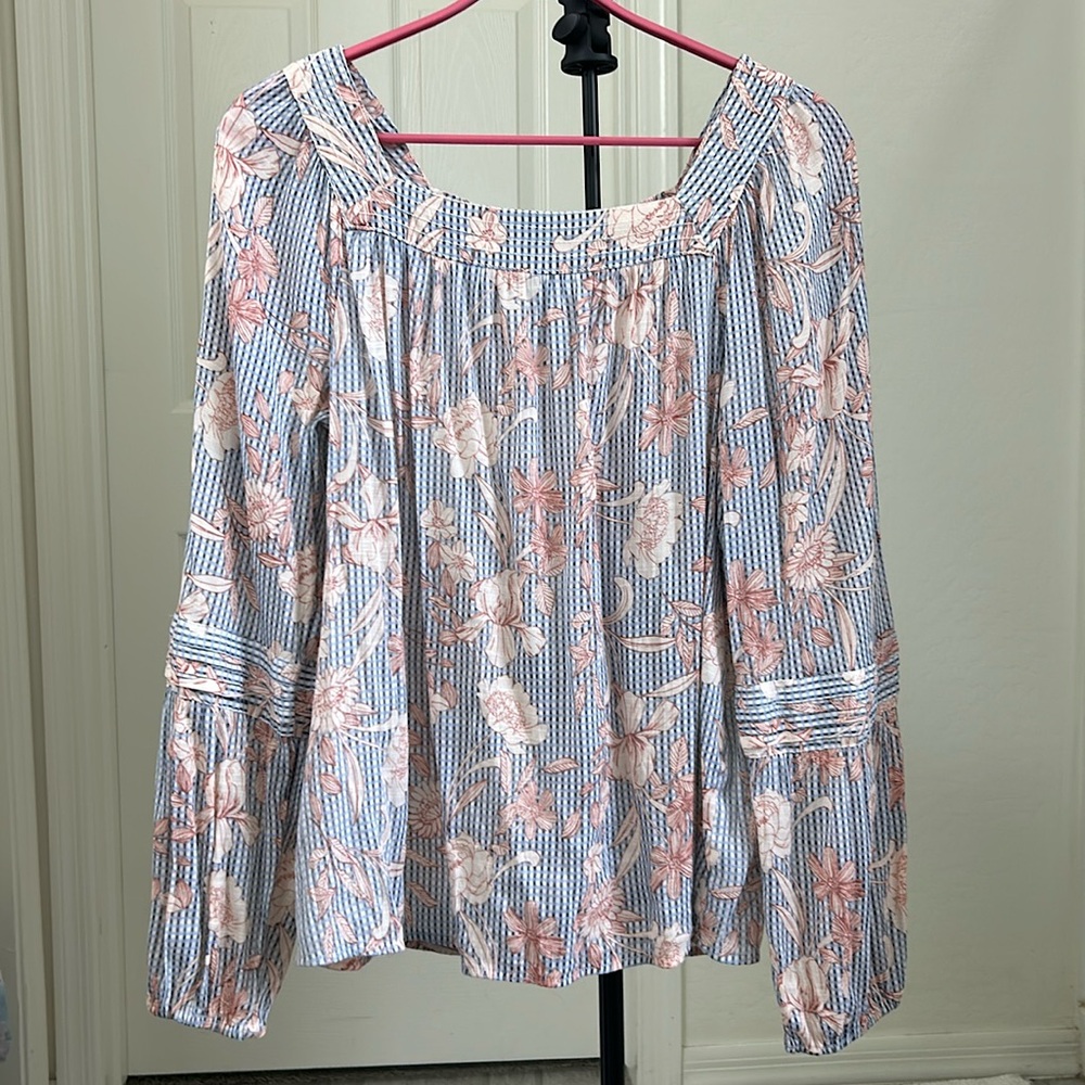 Lauren Conrad Blouse